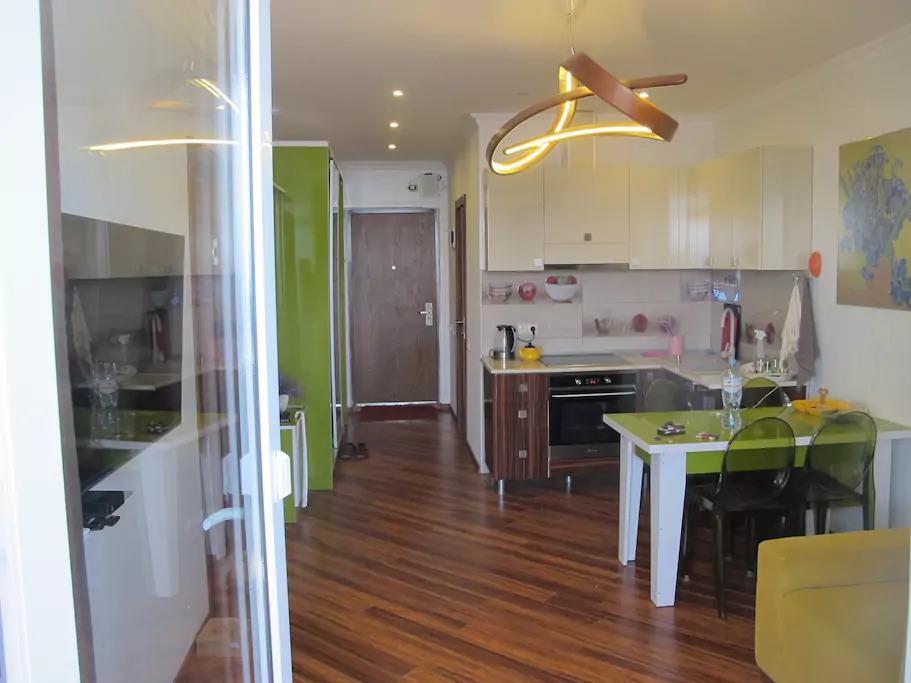 Apartment On Kobaladze Str 2 바투미 외부 사진